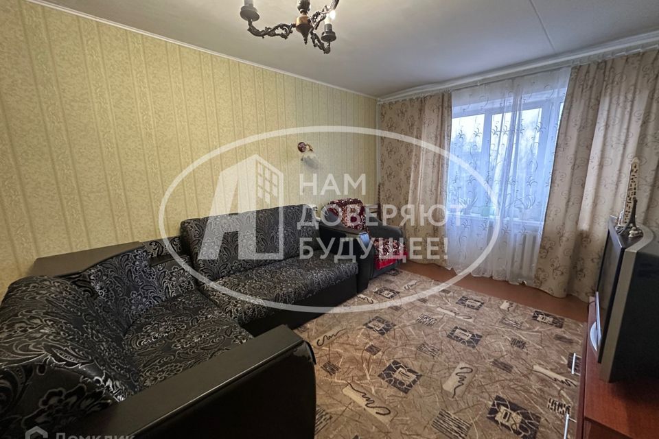 Продаётся 3-комнатная квартира, 63.8 м²