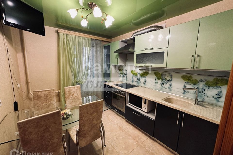 Продаётся 2-комнатная квартира, 56.6 м²