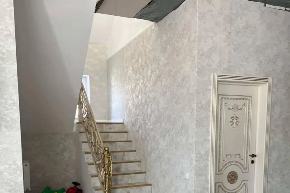 Продаётся 2-этажный дом, 190 м²
