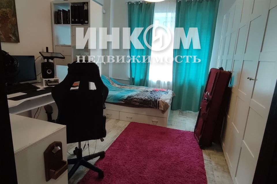 Продаётся 3-комнатная квартира, 76.2 м²