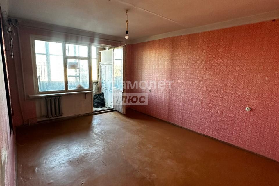 Продаётся 1-комнатная квартира, 32 м²