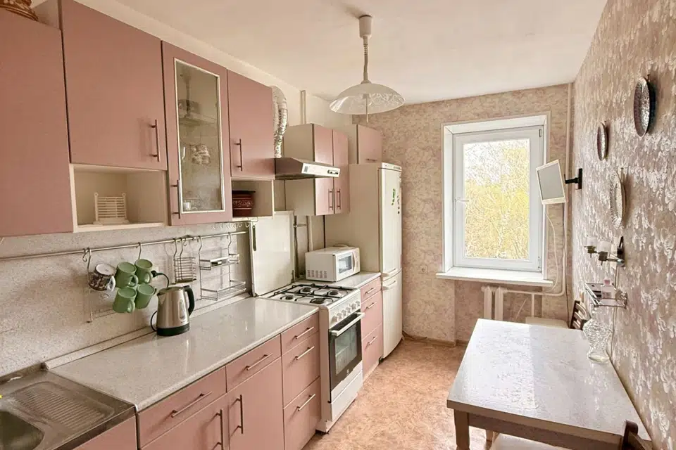 Продаётся 3-комнатная квартира, 62.7 м²