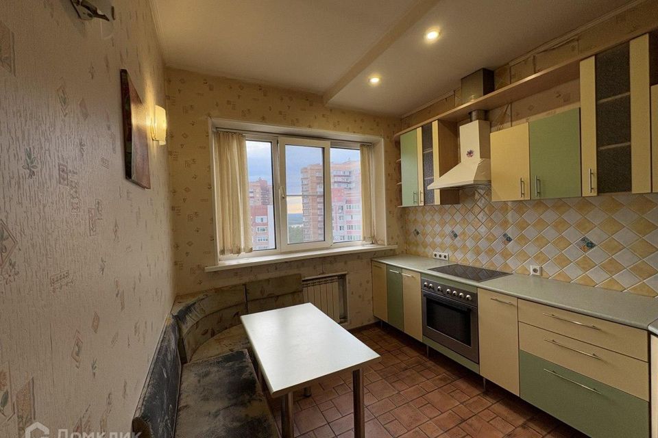 Продаётся 1-комнатная квартира, 46 м²