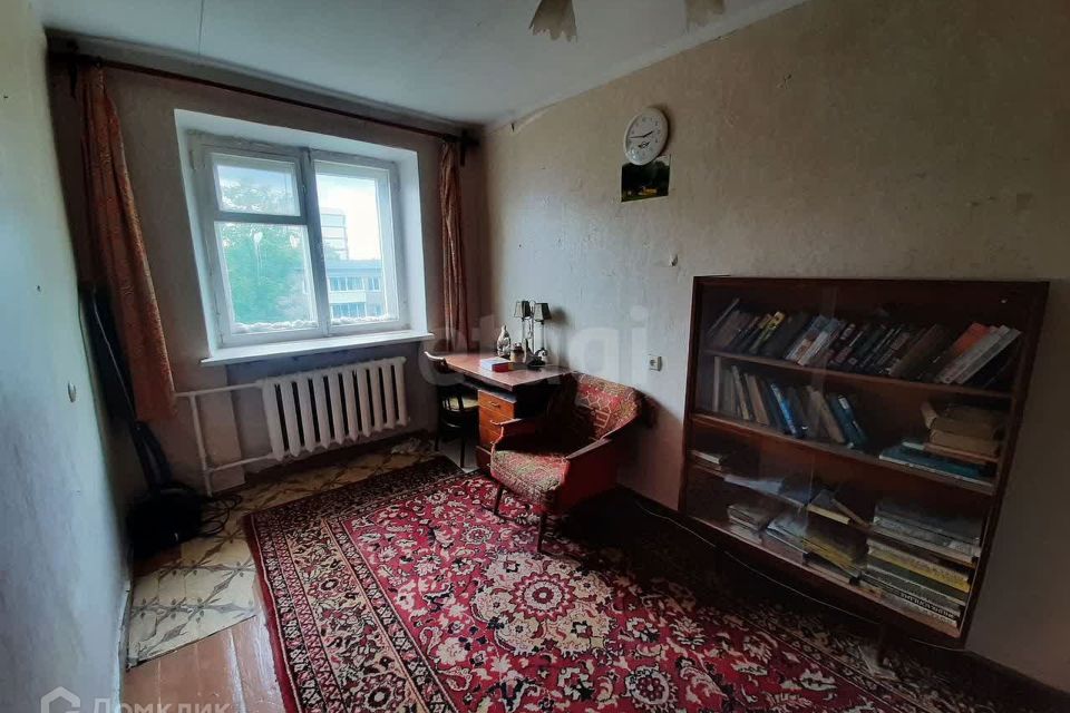 Продаётся 3-комнатная квартира, 51.4 м²