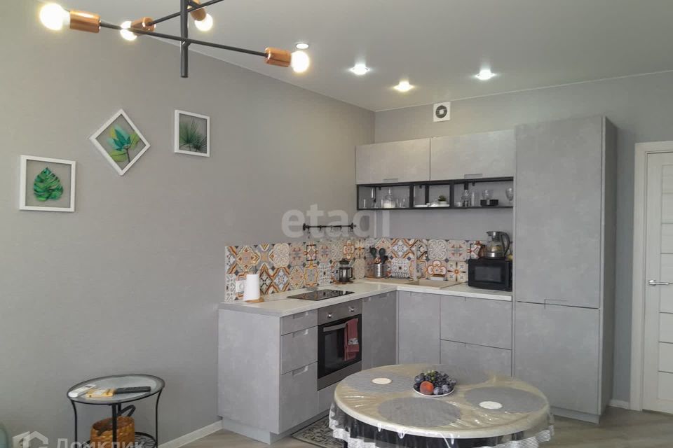 Продаётся 2-комнатная квартира, 62.5 м²
