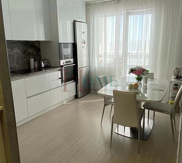 Сдаётся 2-комнатная квартира, 60 м²
