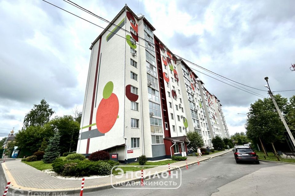 Продаётся 2-комнатная квартира, 61.3 м²