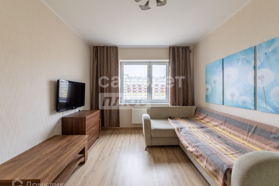 Продаётся 1-комнатная квартира, 35.2 м²