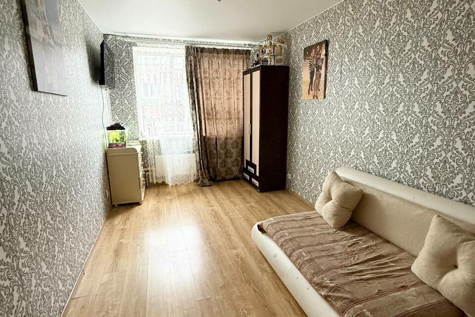 Продаётся 1-комнатная квартира, 35.8 м²