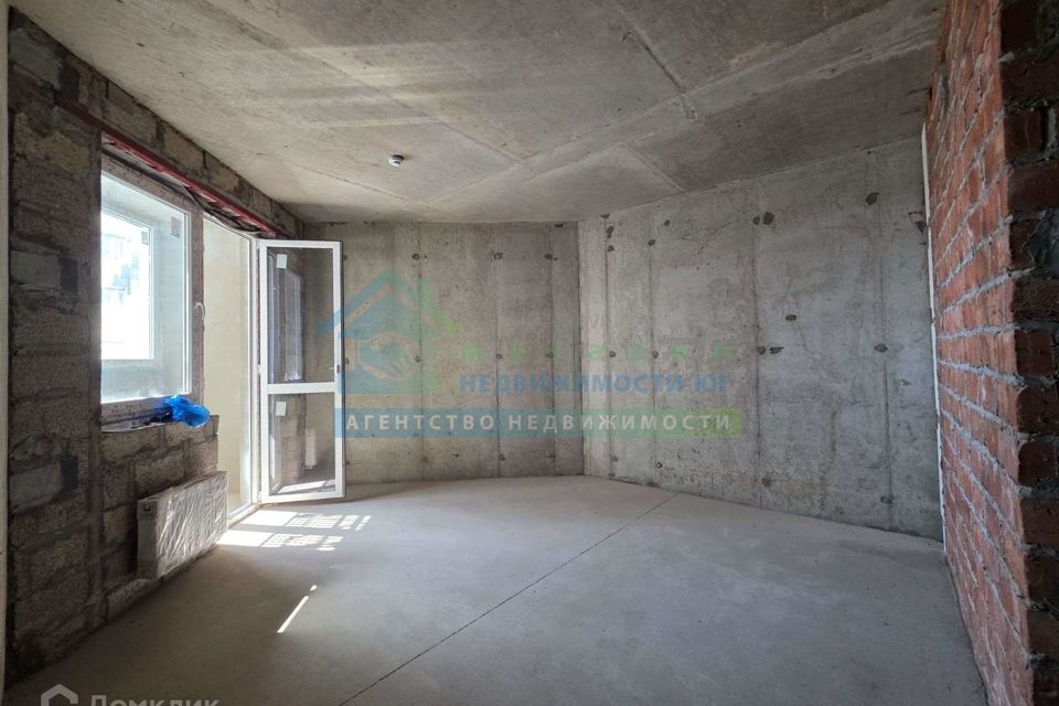 Продаётся 1-комнатная квартира, 41.5 м²