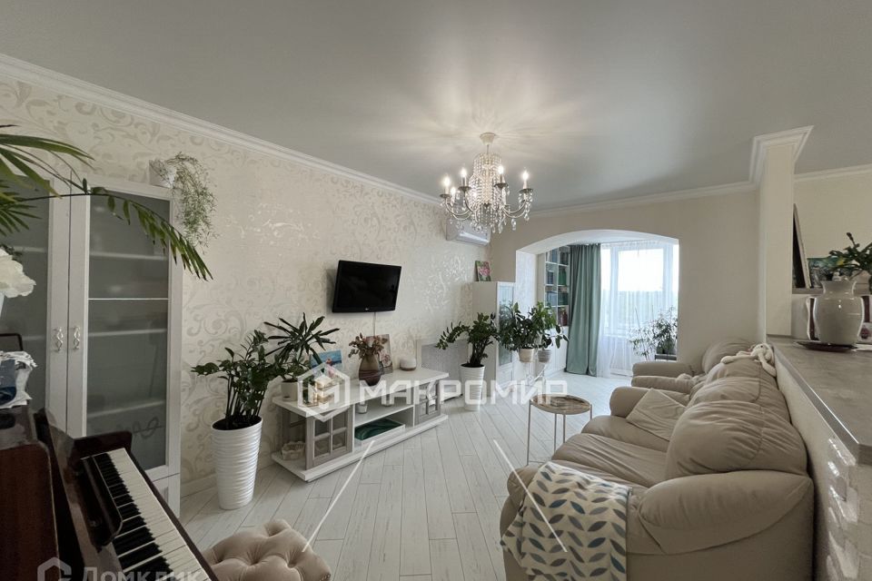 Продаётся 3-комнатная квартира, 113.4 м²