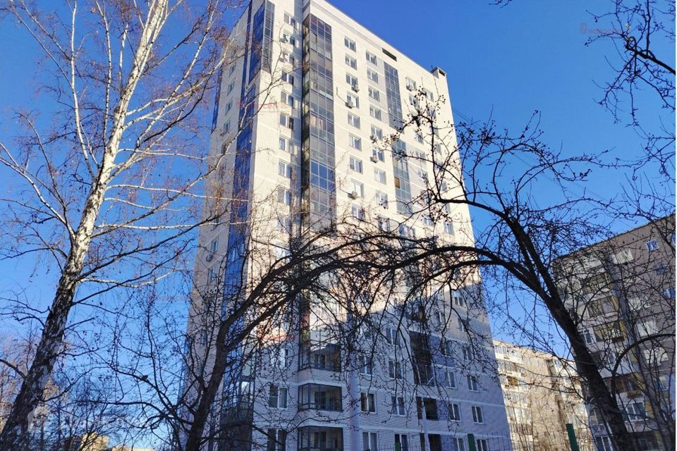 Продаётся 1-комнатная квартира, 41 м²