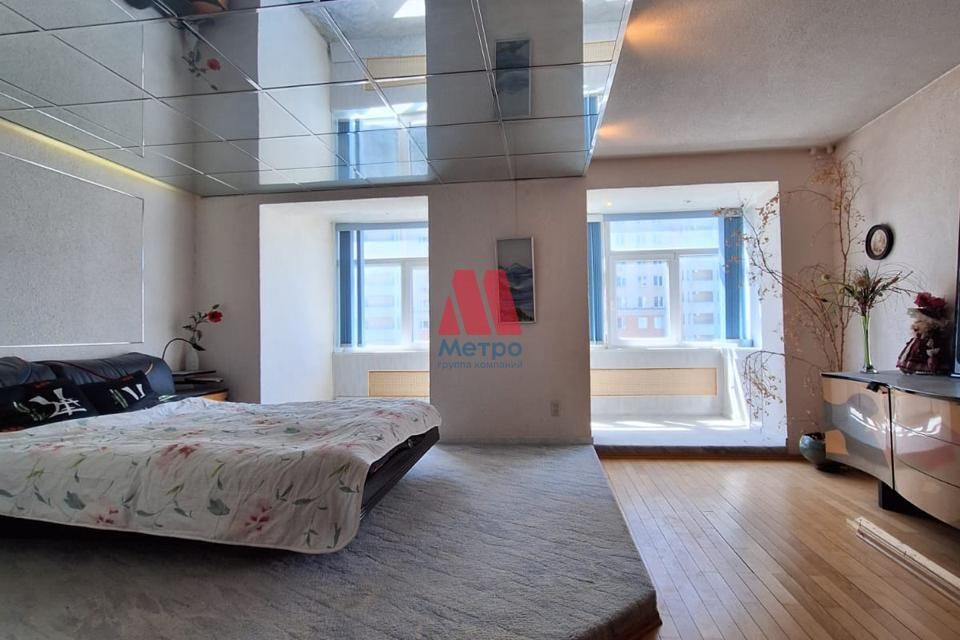 Продаётся 3-комнатная квартира, 117.7 м²