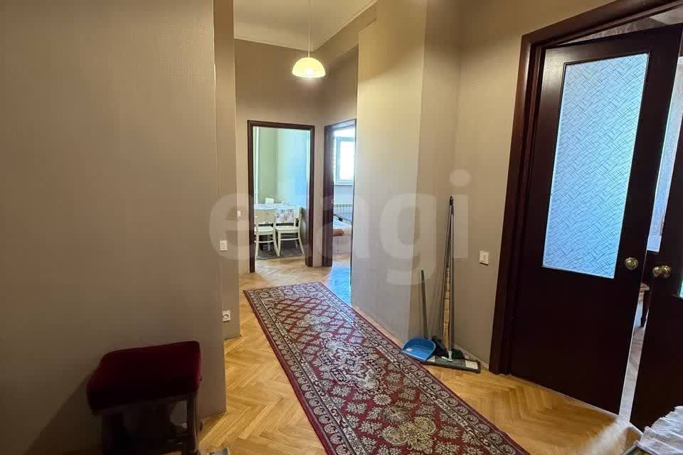 Сдаётся 4-комнатная квартира, 85 м²