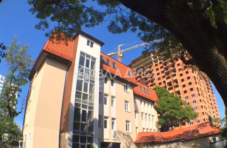 Продаётся 2-комнатная квартира, 71.3 м²