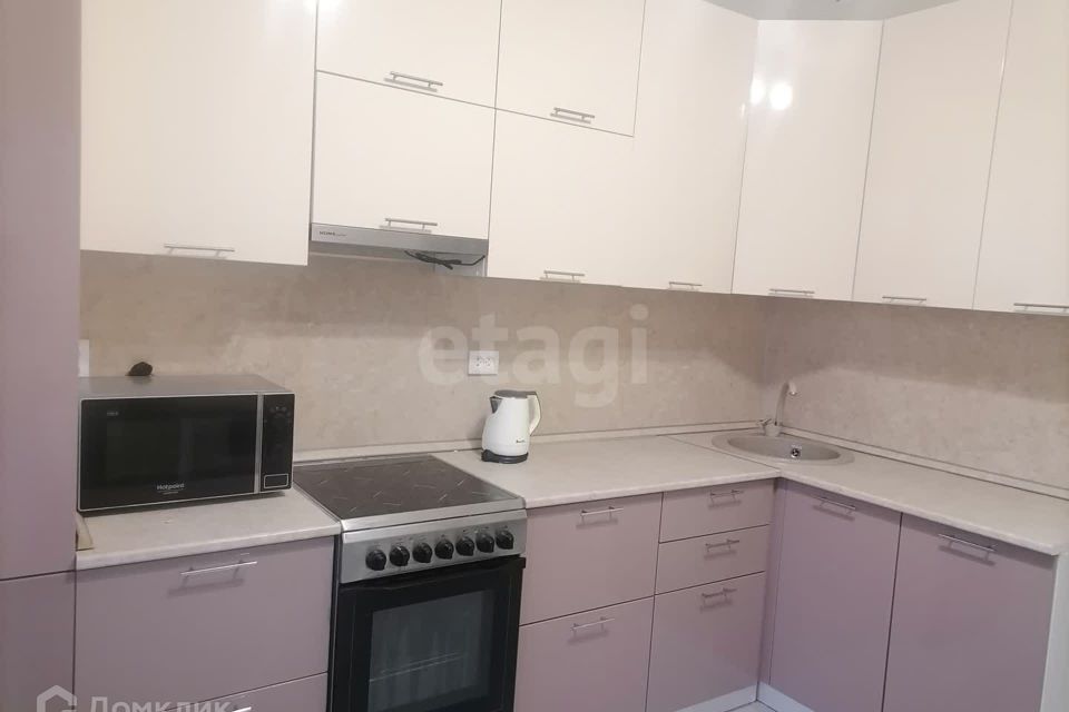 Сдаётся 2-комнатная квартира, 52.6 м²