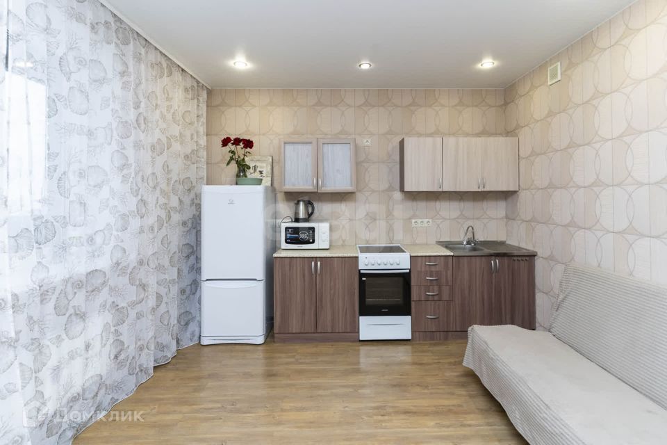Продаётся 1-комнатная квартира, 51.2 м²