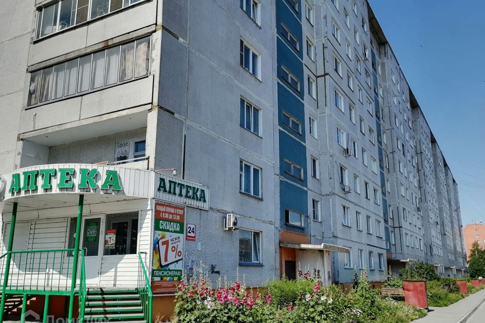 Продаётся 3-комнатная квартира, 65.8 м²