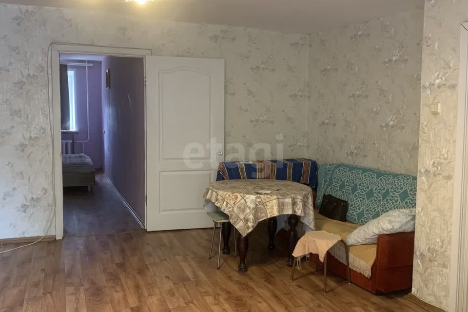 Продаётся 2-комнатная квартира, 58.3 м²