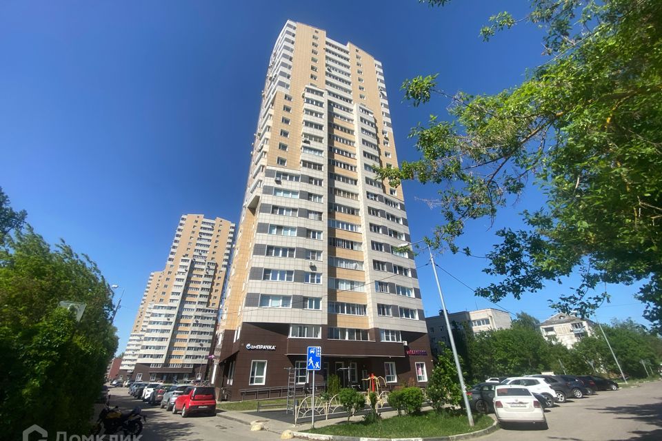 Продаётся 1-комнатная квартира, 42.3 м²