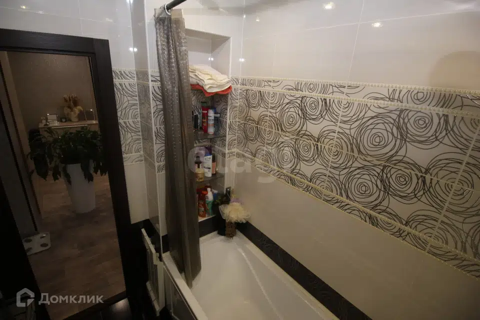 Продаётся 2-комнатная квартира, 65.5 м²