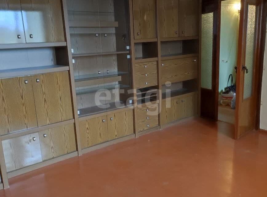Продаётся 3-комнатная квартира, 63 м²