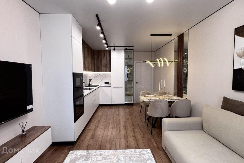 Продаётся 3-комнатная квартира, 90 м²