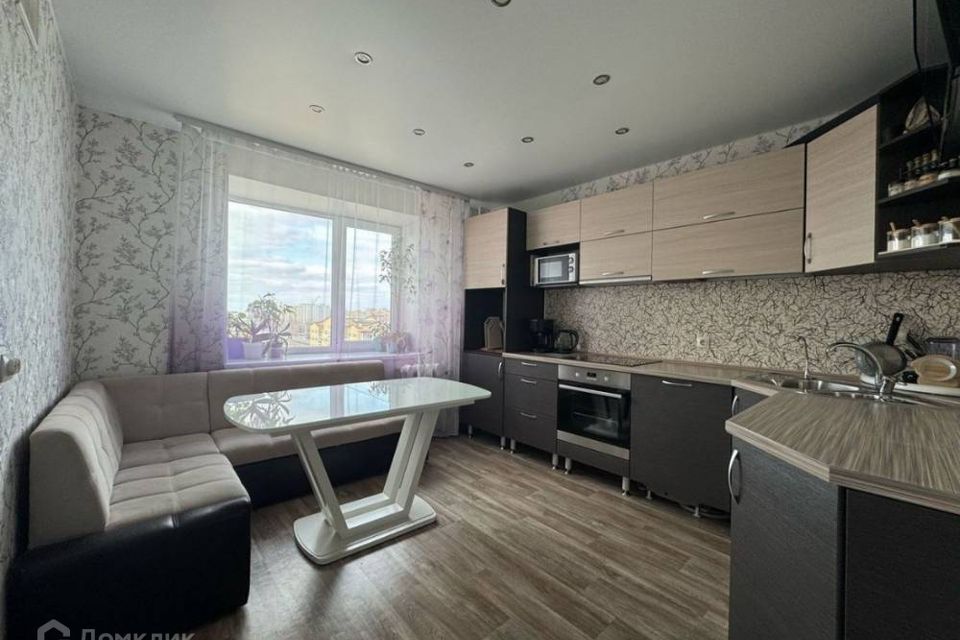 Сдаётся 1-комнатная квартира, 42 м²