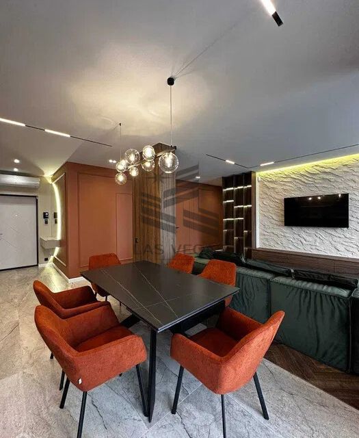 Сдаётся 3-комнатная квартира, 88 м²