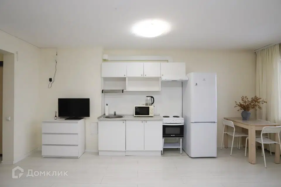 Сдаётся 1-комнатная квартира, 40 м²