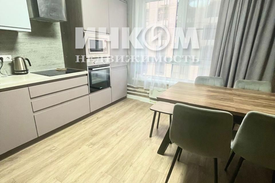 Продаётся 2-комнатная квартира, 56.8 м²