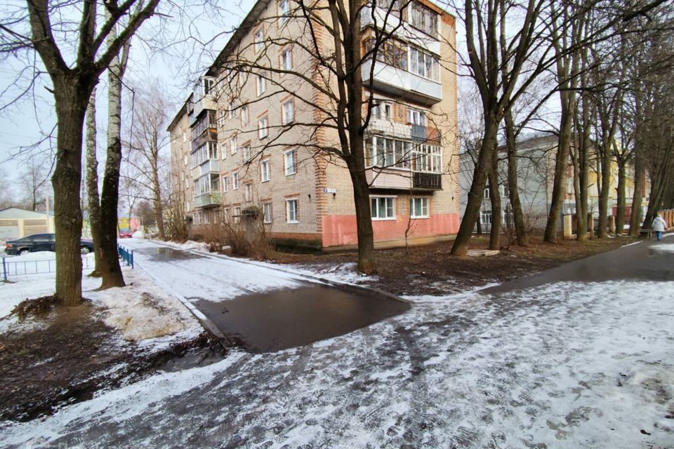 Продаётся 3-комнатная квартира, 60 м²