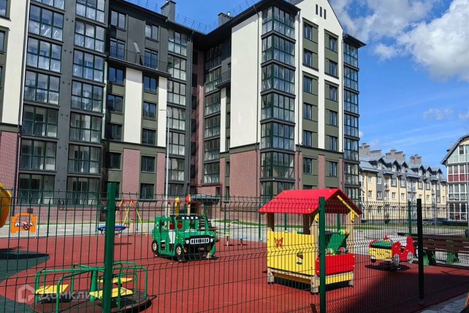 Продаётся 1-комнатная квартира, 46.2 м²