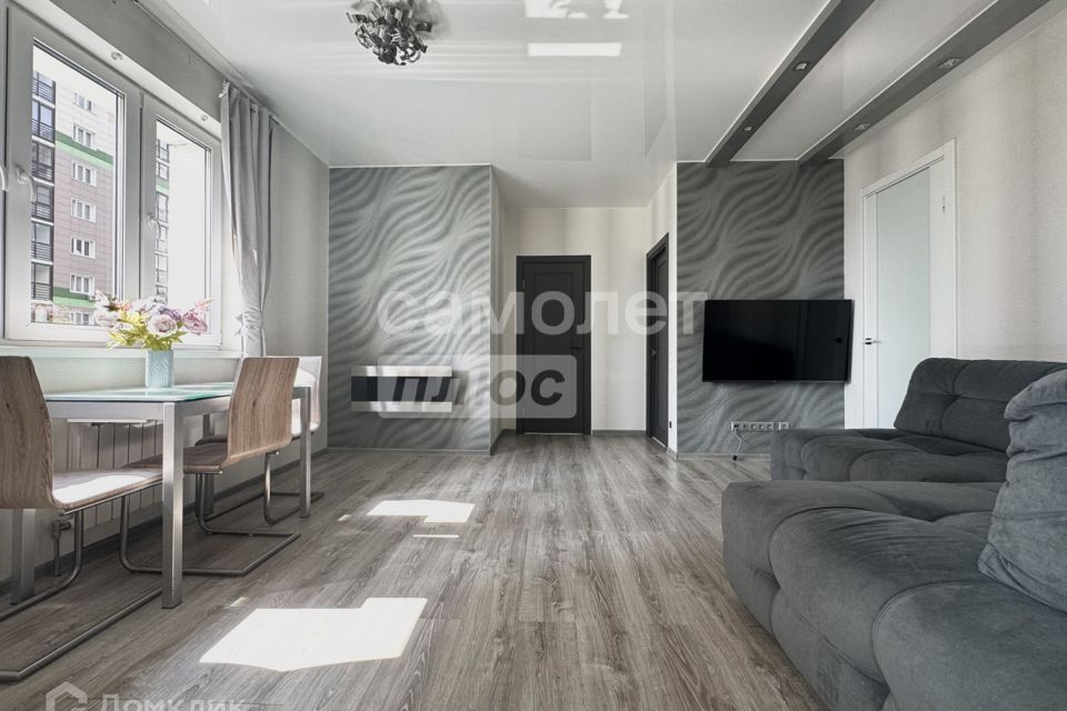 Продаётся 3-комнатная квартира, 80.5 м²