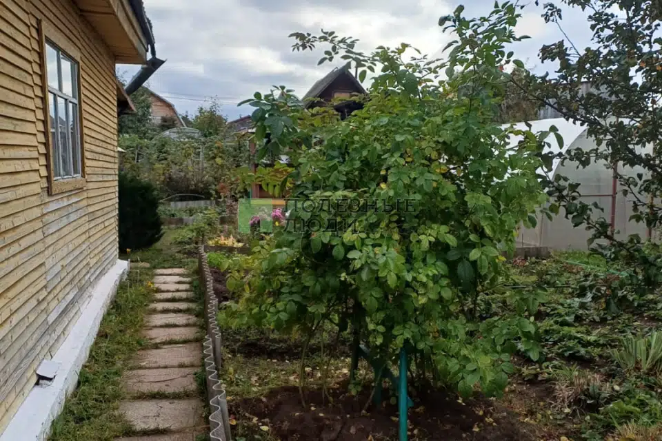 Продаётся 2-этажный дом, 16 м²