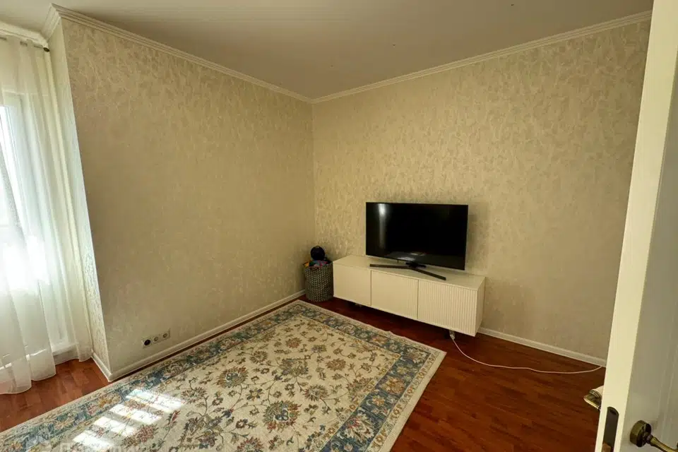 Продаётся 2-комнатная квартира, 50.2 м²