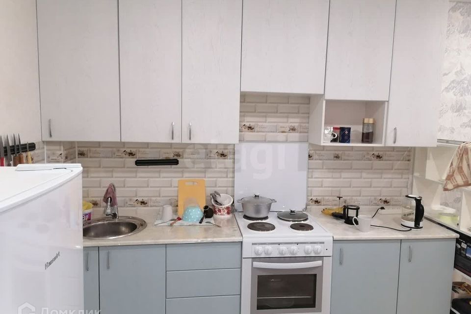 Продаётся 1-комнатная квартира, 39.8 м²
