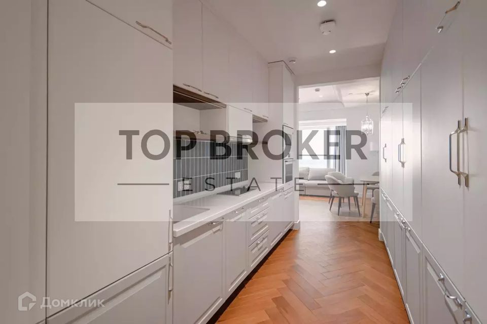 Сдаётся 2-комнатная квартира, 74 м²