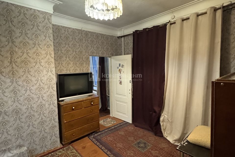 Продаётся 3-комнатная квартира, 48.1 м²