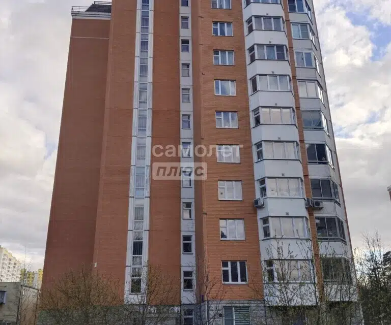 Продаётся 1-комнатная квартира, 38 м²
