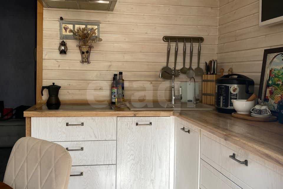 Продаётся 3-комнатная квартира, 65.2 м²