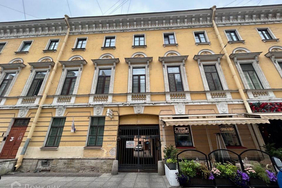 Сдаётся 3-комнатная квартира, 106 м²