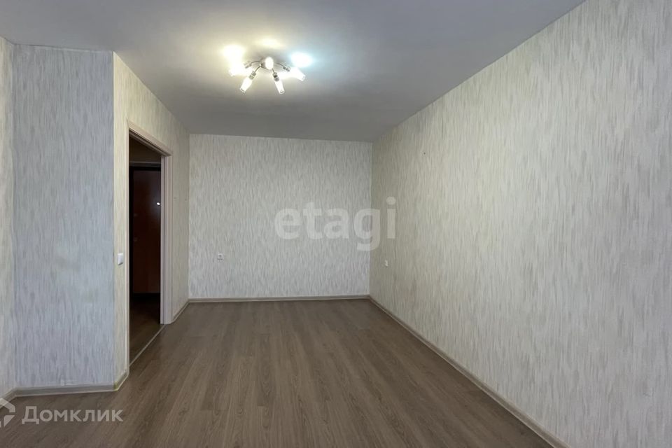 Продаётся 1-комнатная квартира, 35.7 м²