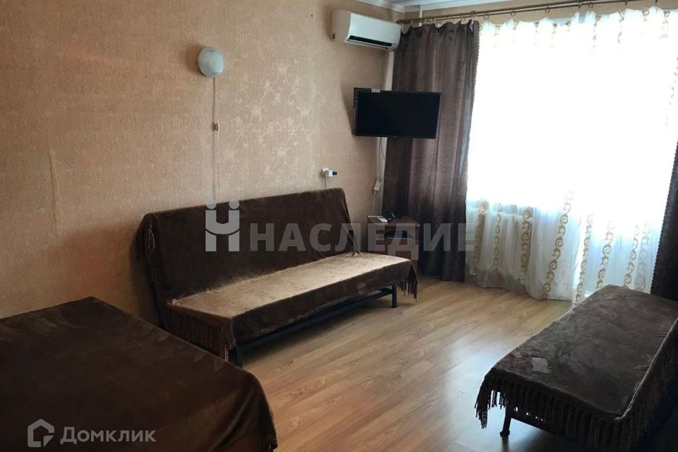 Сад кизюрина в омске. 1 комнатная квартира в белой калитве. 1 комнатная квартира в белой калитве. 1 комнатная квартира в белой калитве. Авито белая калитва недвижимость квартиры.