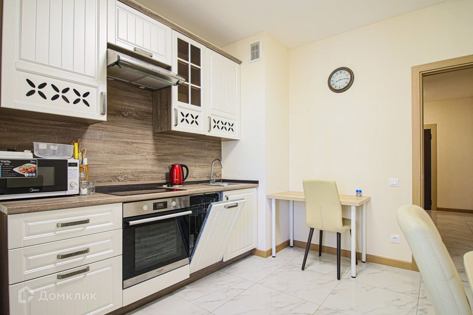 Сдаётся 1-комнатная квартира, 45 м²