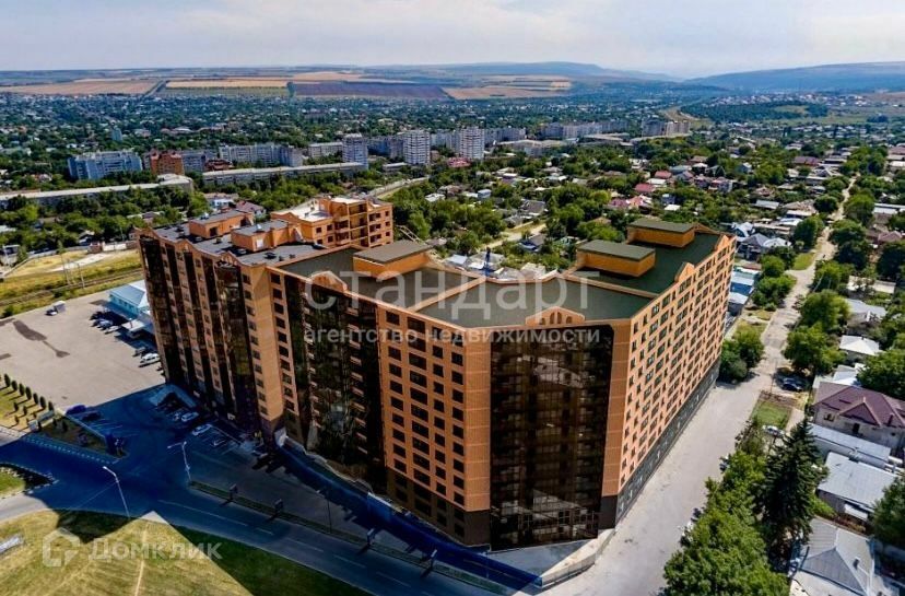 Продаётся 1-комнатная квартира, 55 м²