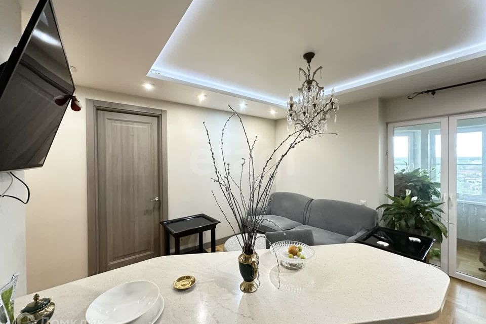 Продаётся 3-комнатная квартира, 75.79 м²