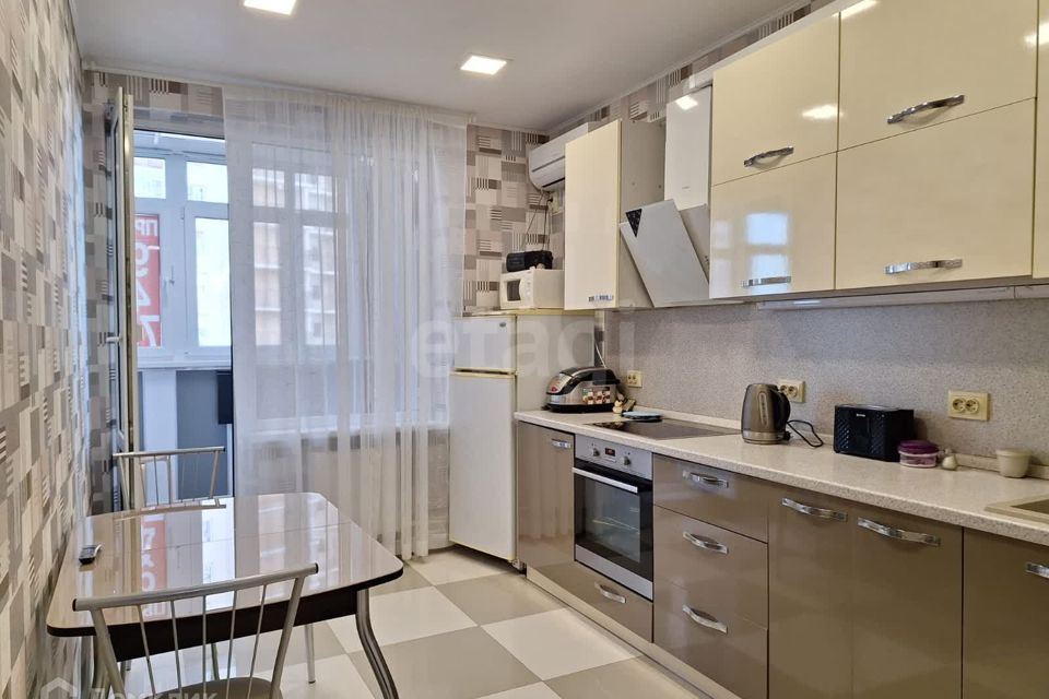 Продаётся 1-комнатная квартира, 50 м²