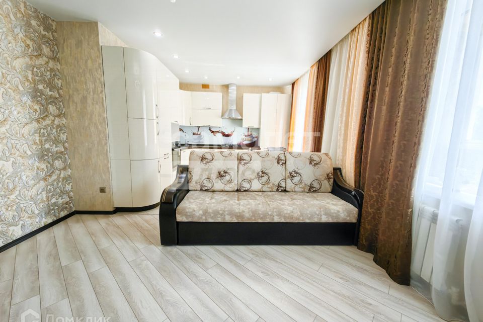 Продаётся 2-комнатная квартира, 51.7 м²