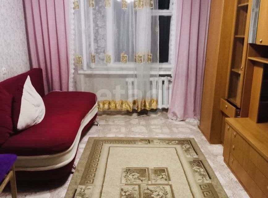 Продаётся комната в 2-комн. квартире, 30.5 м²